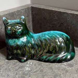 Blue Mountain Pottery Cat Figurine